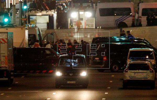 Al menos tres coches sirvieron a los terroristas para atentar en Bruselas