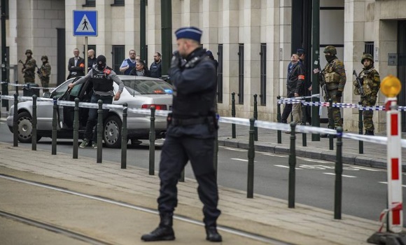 Nuevas operaciones policiales en las proximidades de la zona comercial de Bruselas