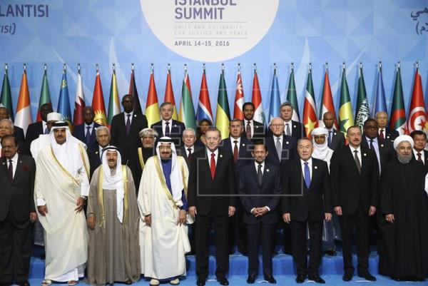 La 13 cumbre de la Cooperación Islámica busca vías de combatir el terrorismo