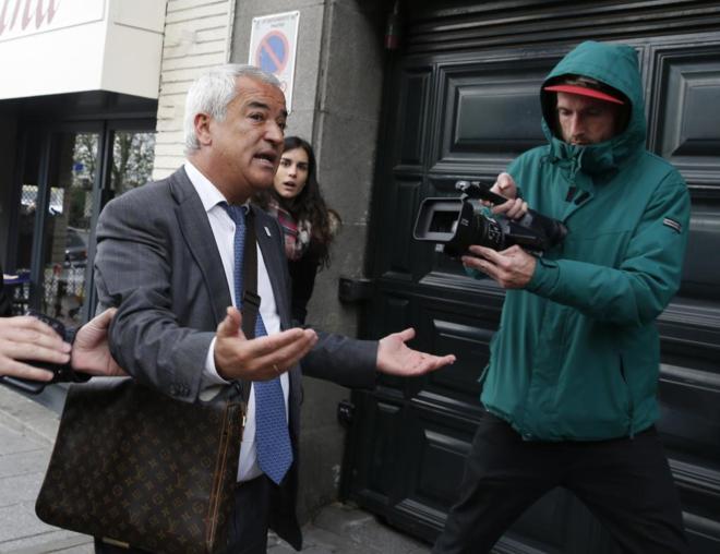 El juez atribuye al presidente de Ausbanc el 
