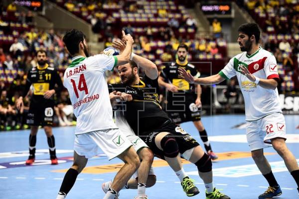 37-23. España se regala una goleada en espera del decisivo choque con Suecia