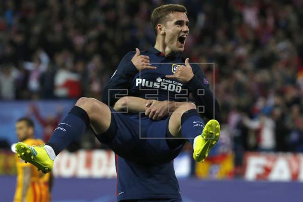 2-0. Un gran Atlético marca, resiste y elimina al Barcelona