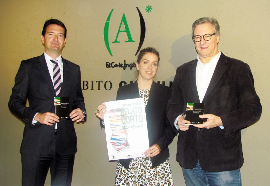 Iñigo García gana el premio al mejor relato navarro en el IX Premio Joven de Relato Corto El Corte Inglés