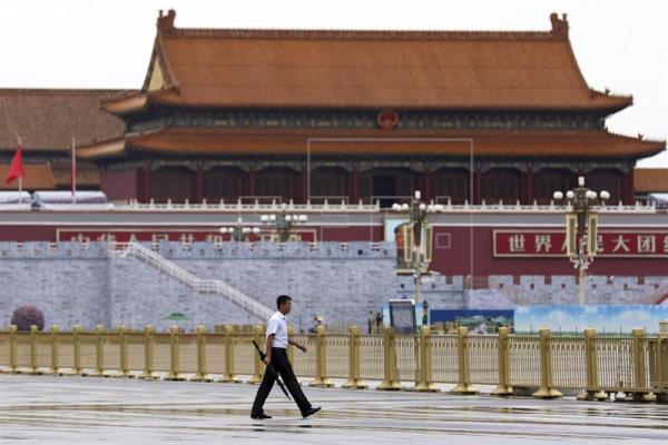 China aprueba una controvertida ley sobre las ONG que 