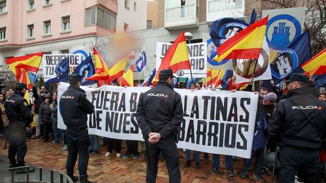 Dos concentraciones ultra coinciden en Madrid durante una hora sin incidentes