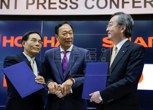 La japonesa Sharp y la taiwanesa Hon Hai firman su acuerdo de adquisición