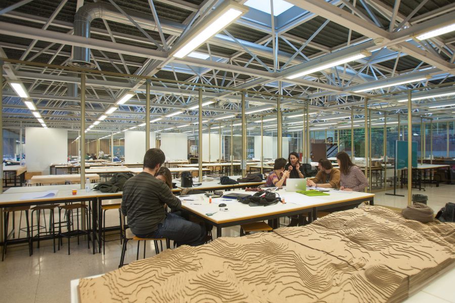 Diez grados de la Universidad de Navarra, entre los mejores de España