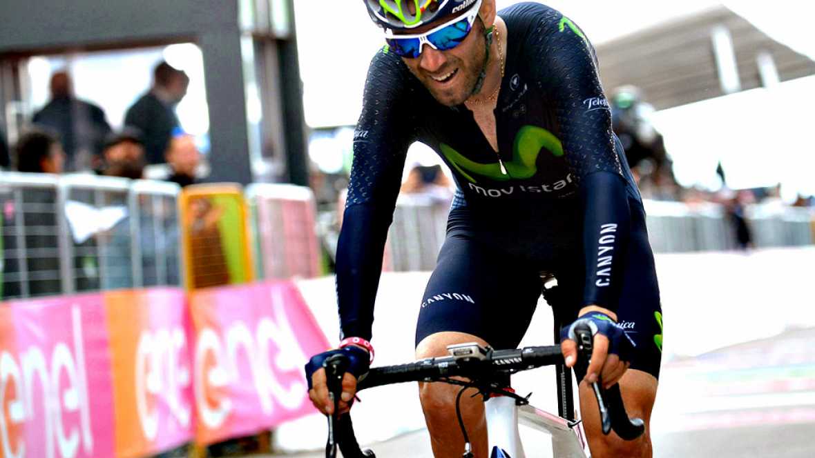 Alejandro Valverde se retira del Tour tras sufrir una dura caída en la crono