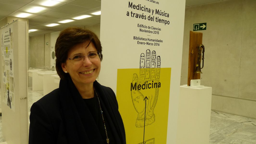 Dra. León segundo premio del III Congreso Nacional de Deontología Médica