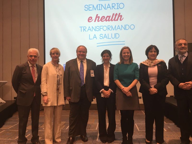 Fernández (PSN) participa en Chile en un seminario sobre Salud