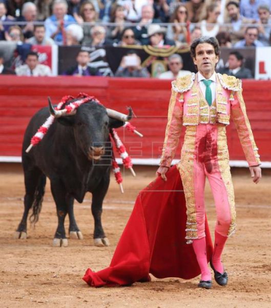 EDITORIAL: Tauromaquia