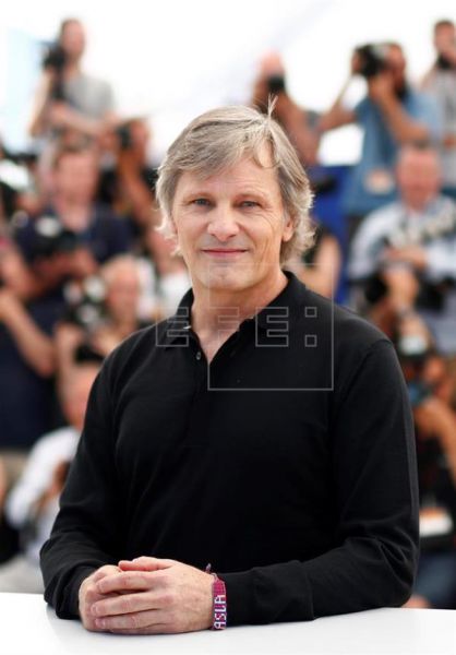 Viggo Mortensen: Rajoy no quiere entrar en detalles, o es incapaz de hacerlo