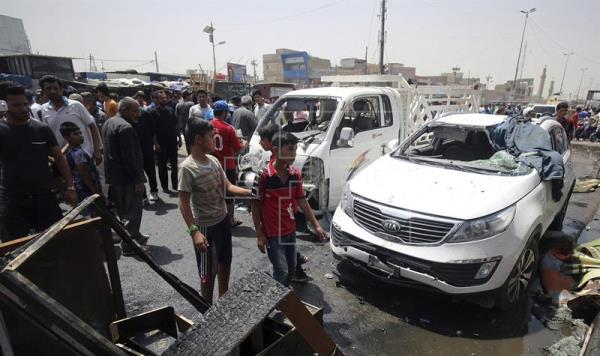 Mueren once personas en un doble atentado en un mercado de Bagdad