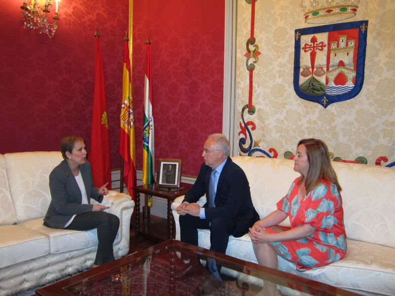 Navarra y la Rioja quieren profundizar y actualizar el convenio de colaboración de 2009