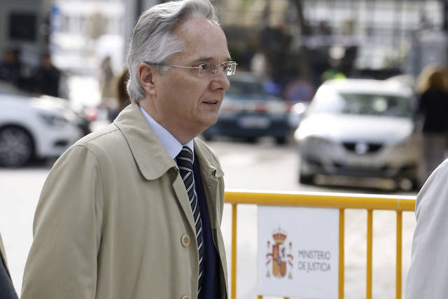 De la Serna también se niega a declarar en el caso del cobro de comisiones