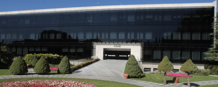 El IESE de la Universidad de Navarra, mejor escuela de negocios del mundo