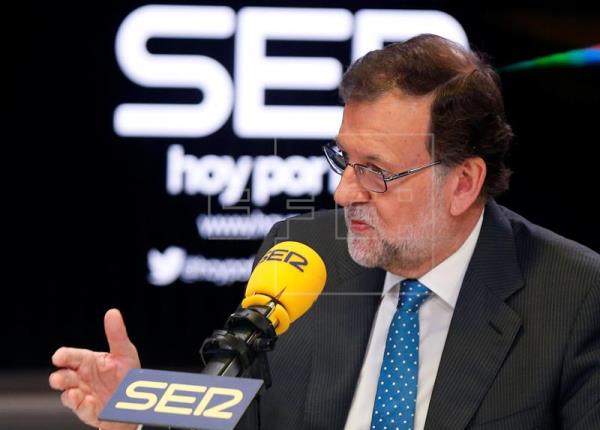 Rajoy ve buena noticia los datos de paro que afianzan la meta de empleo en 2019