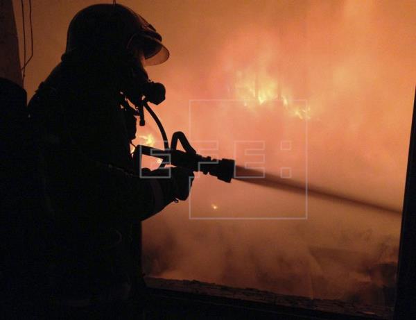 Arde en Seseña el mayor vertedero de neumáticos de Europa