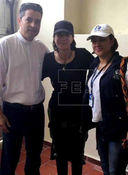 Liberan en el noreste de Colombia a la periodista española Salud Hernández
