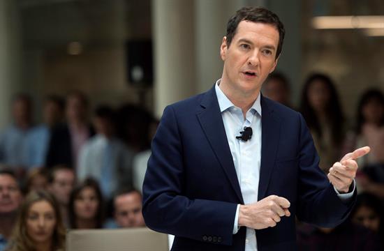 Osborne dice que el Reino Unido está preparado ante los desafíos del 
