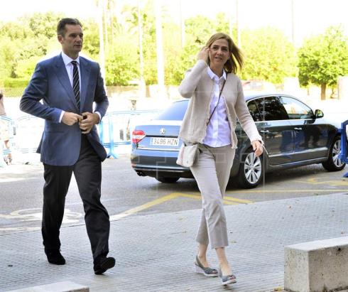 La infanta Cristina regresa al juicio de Nóos para «escuchar» a las defensas