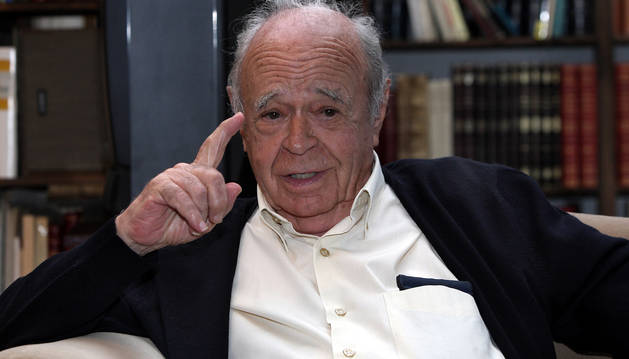 Fallece José Javier Uranga, periodista y director de Diario de Navarra (1962 y 1990)
