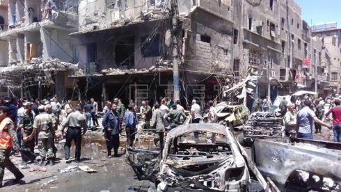 Aumentan a 41 los muertos en bombardeos a dos ciudades del norte de Siria