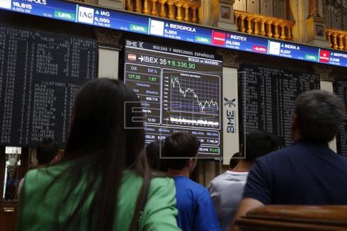 El IBEX 35 sube un 2,77 % en la apertura y se aproxima a los 8.600 puntos