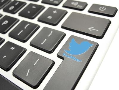 Twitter favorecerá conversaciones mediante pequeñas pegatinas en las fotos