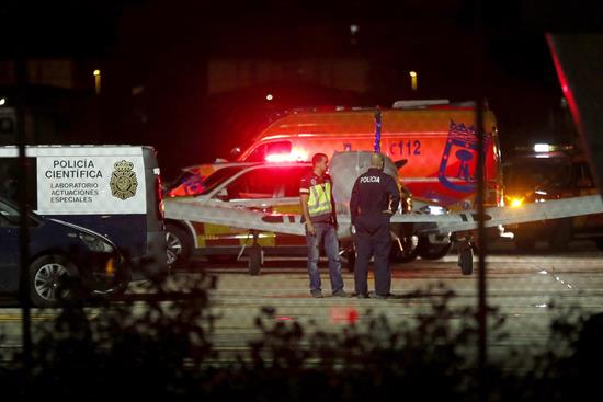 Dos hombres mueren calcinados al estrellarse una avioneta en Cuatro Vientos