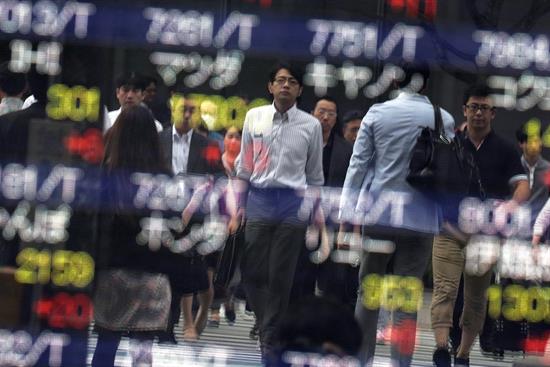 La Bolsa de Tokio cierra cayendo un 1,85% y la de Seúl un 1,84%