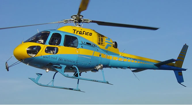 Pegasus, el radar aéreo de la DGT, vigila Navarra en Sanfermines