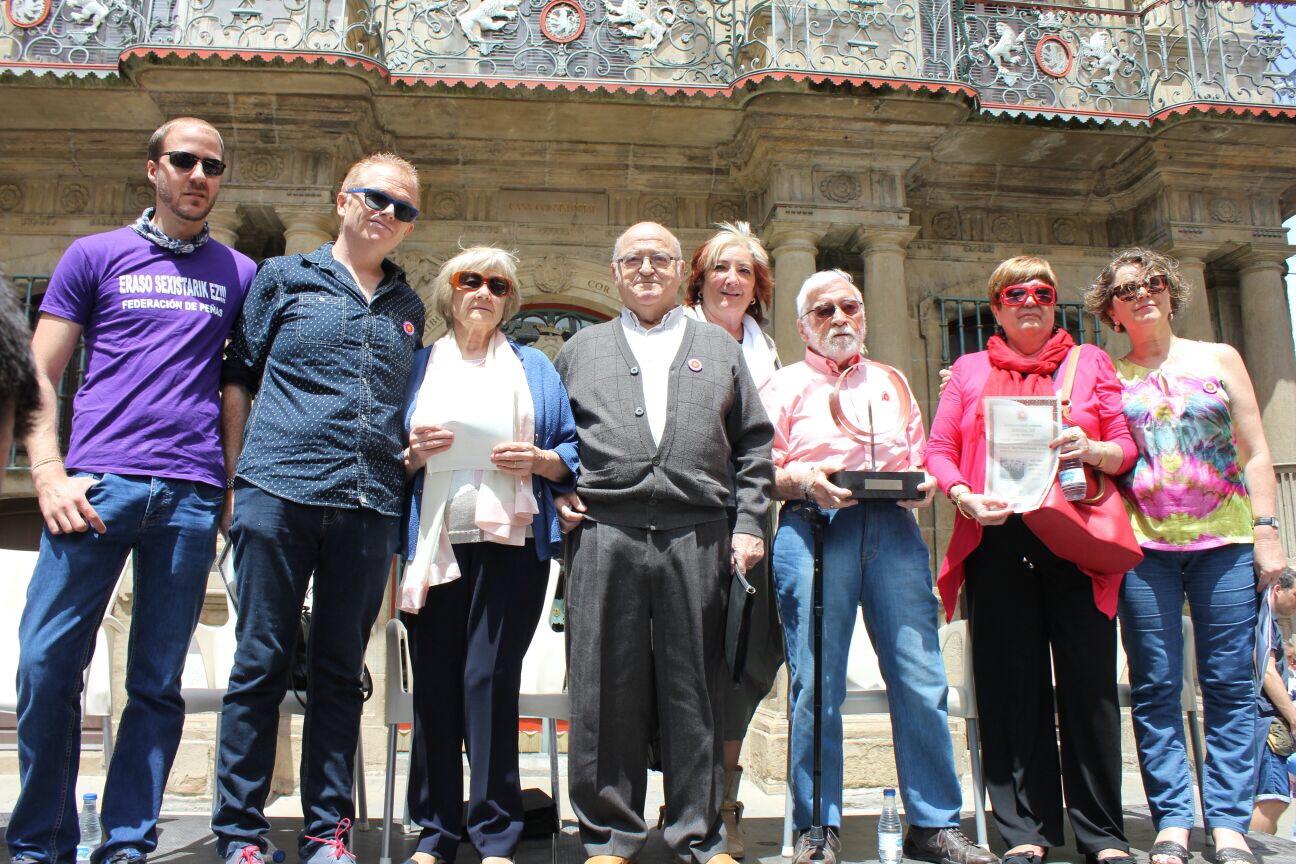 Cinco concejales sociales de Pamplona han sido homenajeados esta mañana por la valentía que tuvieron en los Sanfermines de 1978