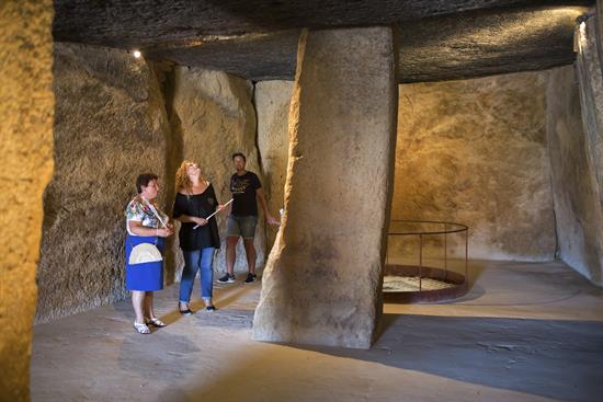 Las visitas a los Dólmenes de Antequera se triplican en julio respecto a 2015
