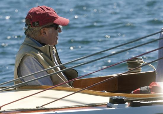 El rey Juan Carlos, centro de todas las cámaras en la regata Illas Atlánticas