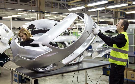 Los precios industriales caen en España un 4,6 % en julio, sobre todo por la energía