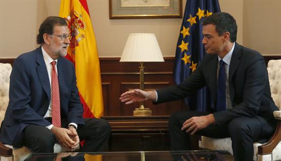 Rajoy y Sánchez se reúnen mañana en el Congreso