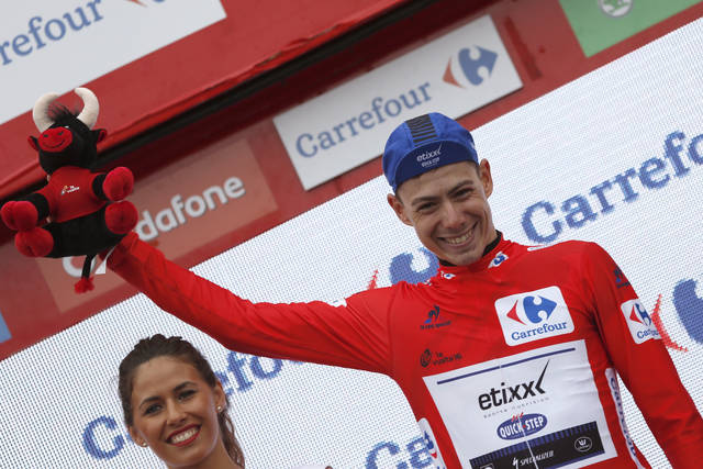 David de la Cruz sueña dos veces, conquista el Naranco y el maillot rojo