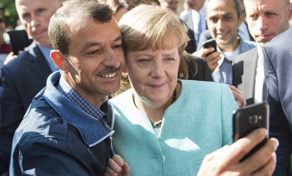Merkel cree que el acuerdo de la UE debería satisfacer las demandas de su socio bávaro