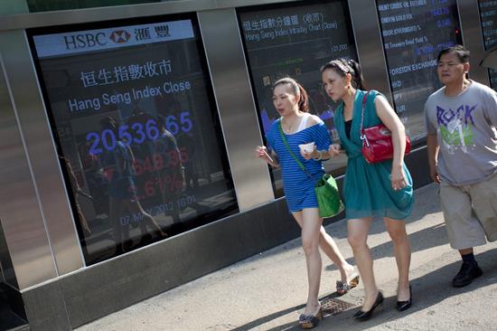 Hong Kong cierra con ganancias del 0,75 por ciento