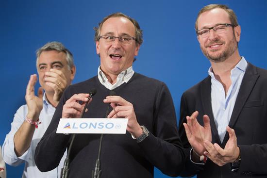 Alonso: El PSOE se «descalabra» en Euskadi y en Galicia, que tome nota