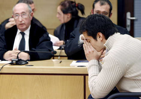 Colectivos navarros, satisfechos con el expediente abierto a Diego Yllanes