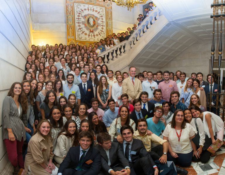 307 alumnos participan en el Programa de Becas Alumni de la Universidad de Navarra