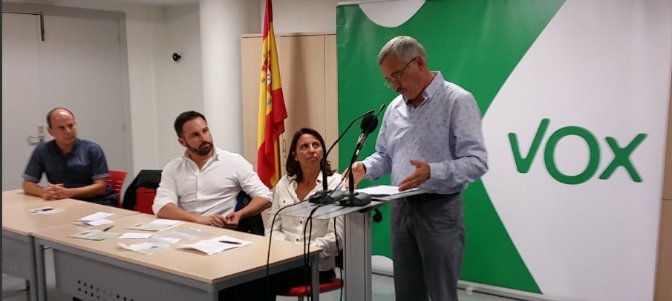 Vox denuncia insultos y amenazas durante un acto electoral en Vitoria