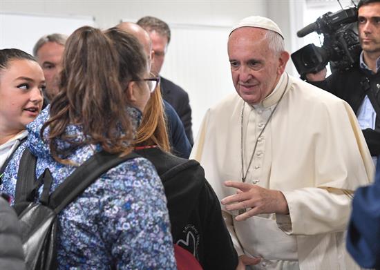 El Papa visita Amatrice, devastada por el terremoto del centro de Italia