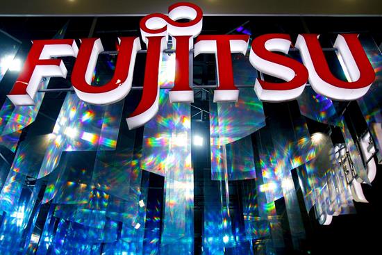 Fujitsu negocia con Lenovo la venta de su rama de ordenadores