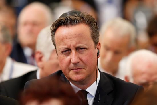 Cameron revela su nuevo trabajo de ayuda a los adolescentes