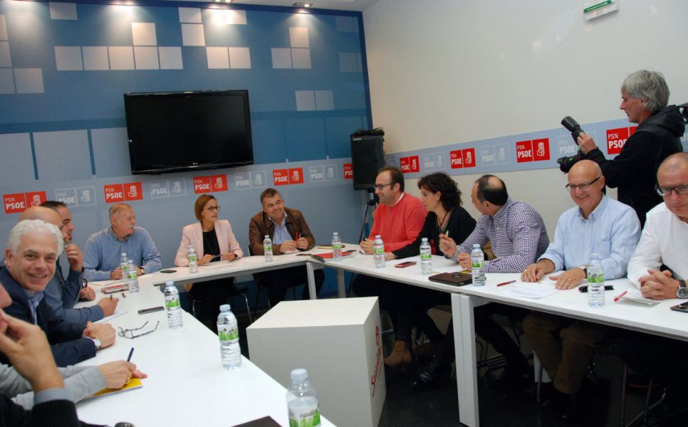 La Comisión Ejecutiva del PSN-PSOE mantiene el NO a la investidura de Rajoy y SÍ al congreso extraordinario