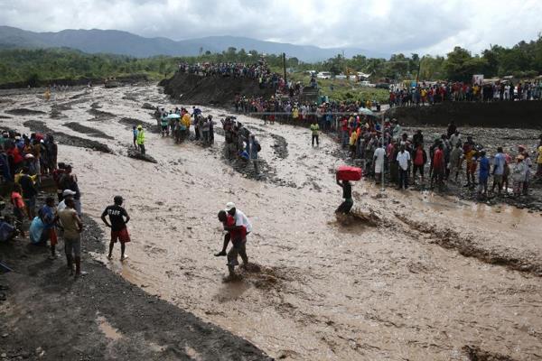 Comienzan las evacuaciones en Florida ante la llegada del huracán que ha arrasado en el Caribe