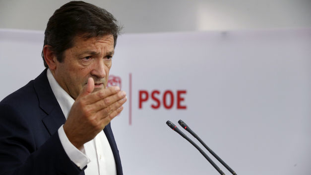 Fernández defiende una investidura en segunda votación si el PSOE se abstiene